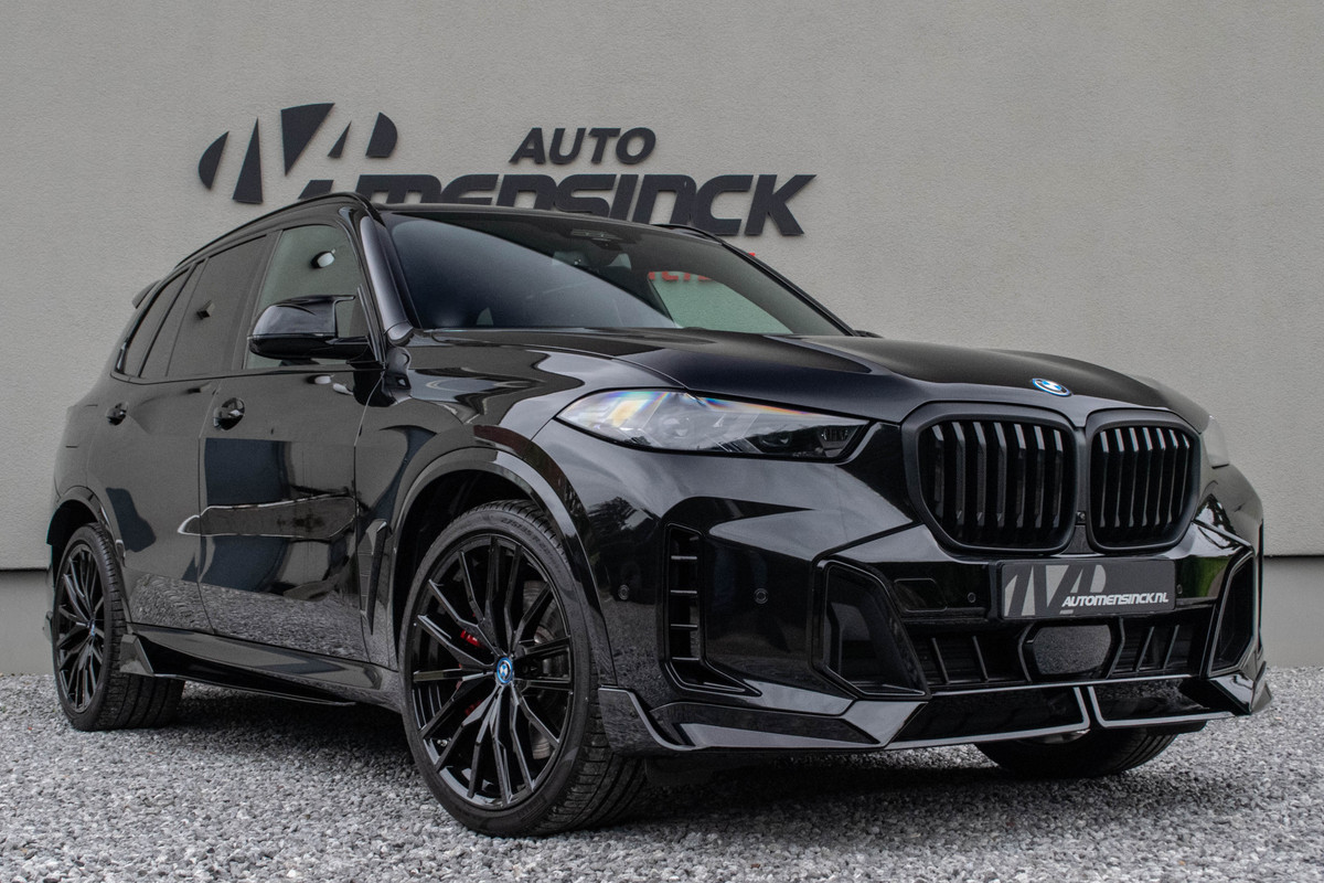 BMW X5 xDrive 50e M performance/ Luchtvering/ Standkachel/ Adaptive Cruise Control/ Panoramadak/ 265kW (360PK) BMW X5 xDrive 50e M performance/ Luchtvering/ Standkachel/ Adaptive Cruise Control/ Panoramadak/ 265kW (360PK)