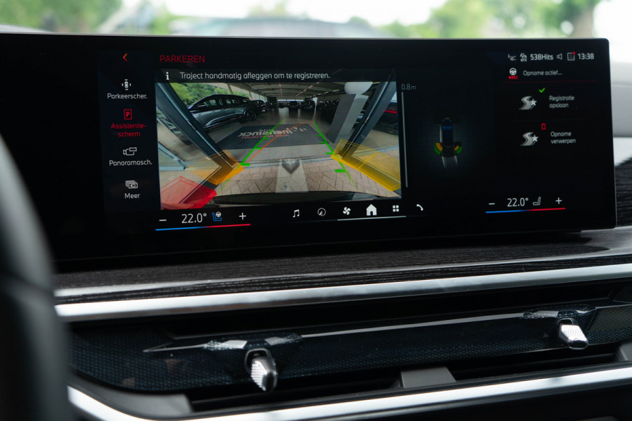 BMW X5 xDrive 50e M performance/ Luchtvering/ Standkachel/ Adaptive Cruise Control/ Panoramadak/ 265kW (360PK)