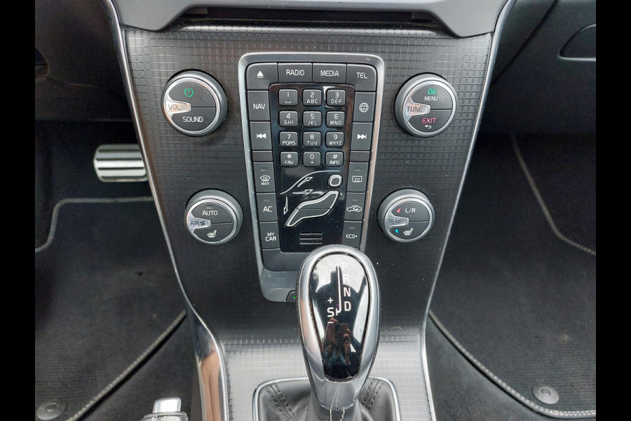Volvo V40 2.0 D2 R-Design | Trekhaak | Leder | LED | All-in prijs