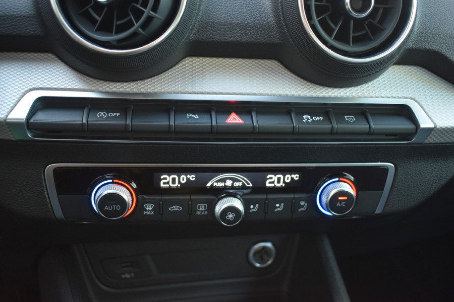 Audi Q2 35 TFSI Pro Line - Facelift Automaat Stoelverwarming Parkeersensoren.