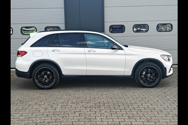 Mercedes-Benz GLC 300e 4MAtic Panorama Sportpakket AMG LinePlus DAB