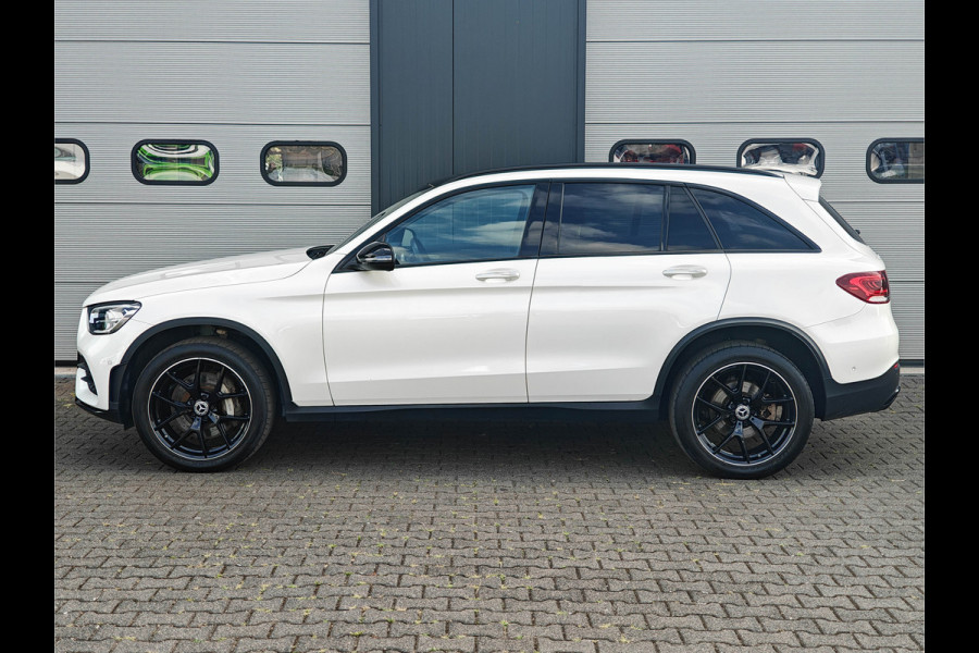 Mercedes-Benz GLC 300e 4MAtic Panorama Sportpakket AMG LinePlus DAB