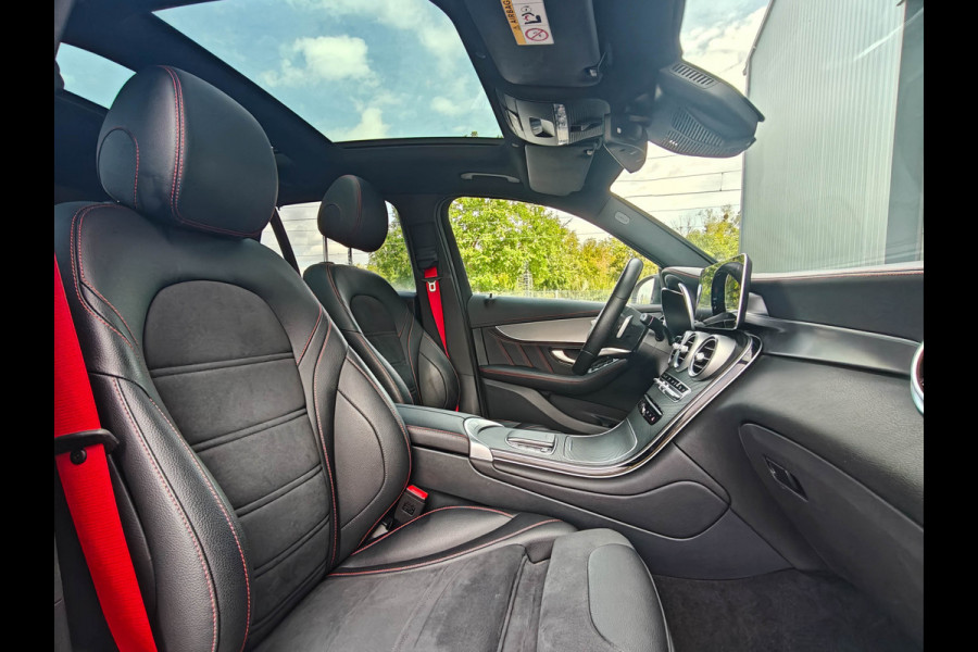 Mercedes-Benz GLC 300e 4MAtic Panorama Sportpakket AMG LinePlus DAB