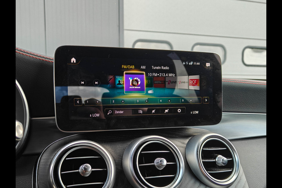 Mercedes-Benz GLC 300e 4MAtic Panorama Sportpakket AMG LinePlus DAB
