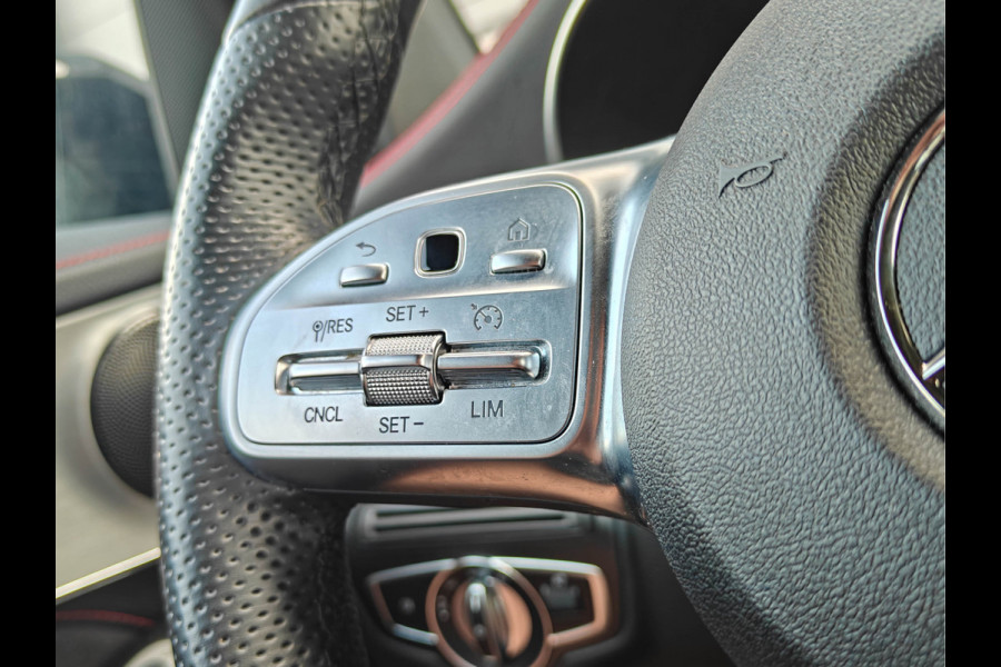 Mercedes-Benz GLC 300e 4MAtic Panorama Sportpakket AMG LinePlus DAB