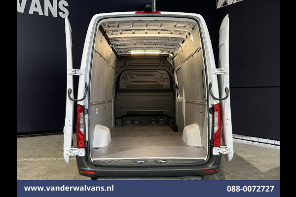 Mercedes-Benz Sprinter 317 CDI 170pk L3H2 Euro6 Airco | Camera | Apple Carplay | Android Auto | Stoelverwarming Bijrijdersbank