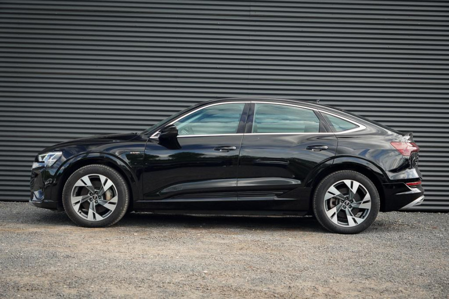 Audi e-tron Sportback 50 quattro Business edition Plus 71 kWh / Adaptive Cruise / 20'' / S-Line / Luchtvering