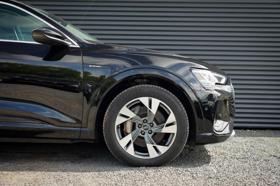 Audi e-tron Sportback 50 quattro Business edition Plus 71 kWh / Adaptive Cruise / 20'' / S-Line / Luchtvering