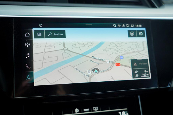 Audi e-tron Sportback 50 quattro Business edition Plus 71 kWh / Adaptive Cruise / 20'' / S-Line / Luchtvering