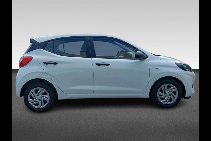 Hyundai i10 1.0 Comfort VAN: €20.995 VOOR: €20.195