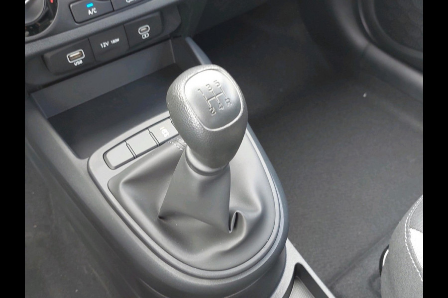 Hyundai i10 1.0 Comfort VAN: €20.995 VOOR: €20.195