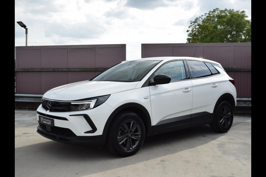Opel Grandland 1.2 Turbo Level 2 130 PK | AUTOMAAT | ACHTERUITRIJCAMERA | CARPLAY | WINTERPAKKET | ALL SEASON BANDEN | 25.048 KM
