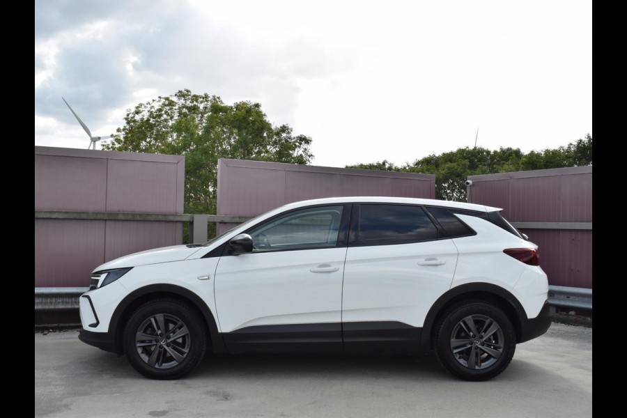 Opel Grandland 1.2 Turbo Level 2 130 PK | AUTOMAAT | ACHTERUITRIJCAMERA | CARPLAY | WINTERPAKKET | ALL SEASON BANDEN | 25.048 KM