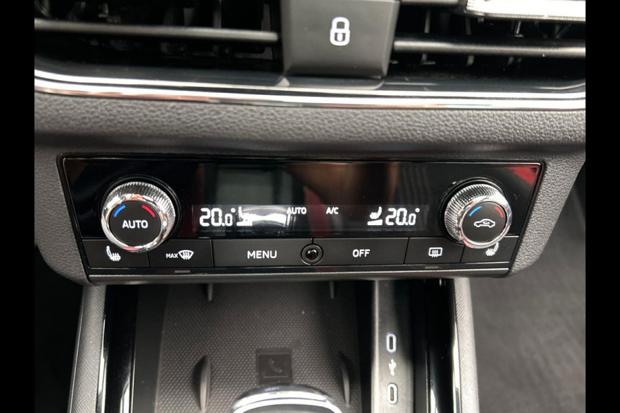 Škoda Kamiq 1.5 TSI ACT Monte Carlo Pano/dak Adaptieve/Cruise Camera Apple/Carplay