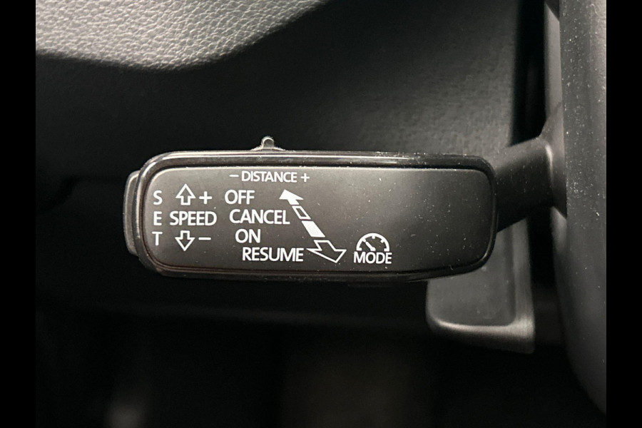 Škoda Kamiq 1.5 TSI ACT Monte Carlo Pano/dak Adaptieve/Cruise Camera Apple/Carplay