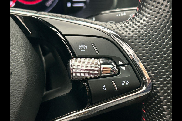 Škoda Kamiq 1.5 TSI ACT Monte Carlo Pano/dak Adaptieve/Cruise Camera Apple/Carplay