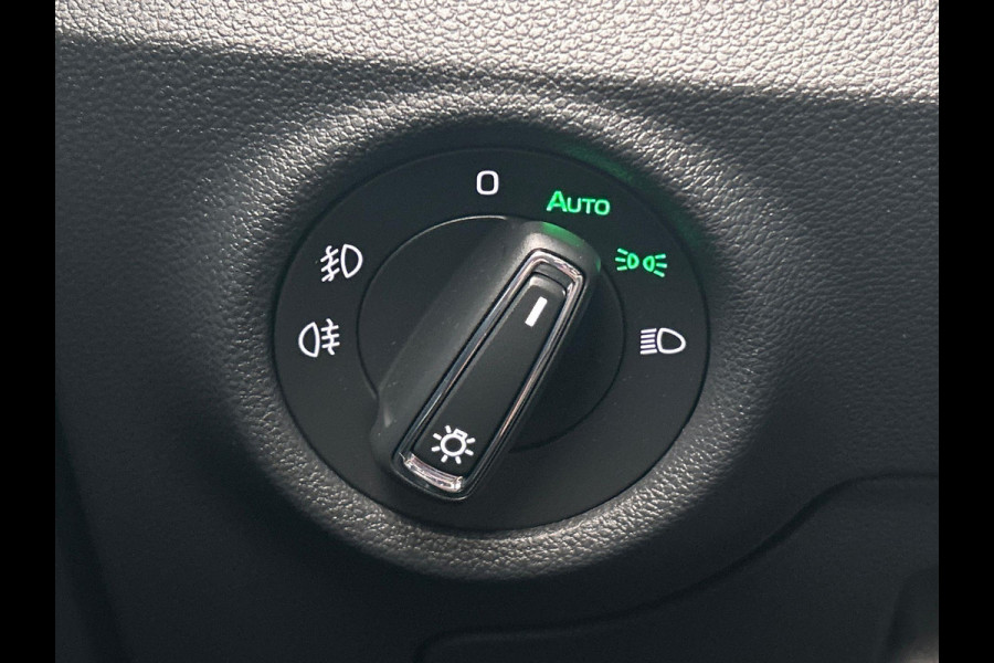 Škoda Kamiq 1.5 TSI ACT Monte Carlo Pano/dak Adaptieve/Cruise Camera Apple/Carplay