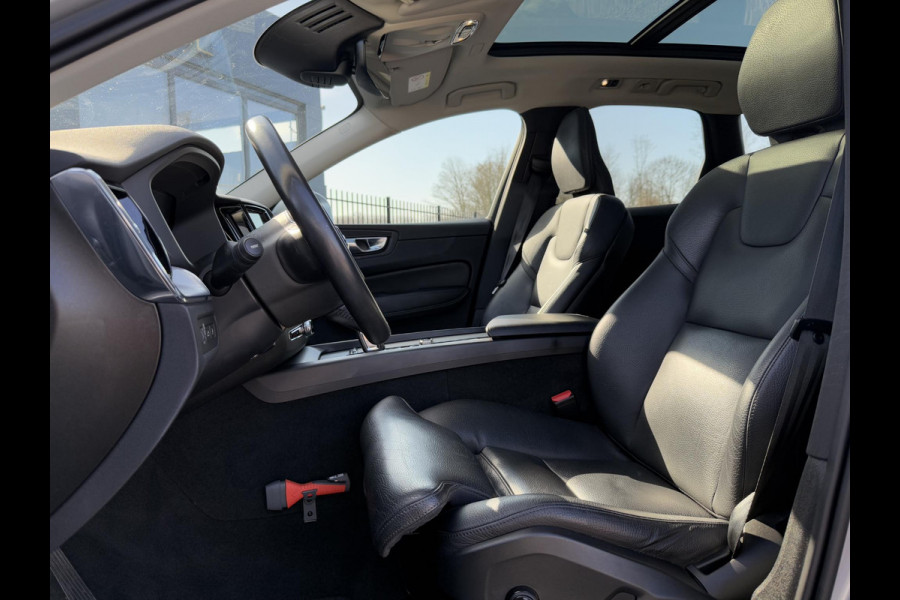 Volvo XC60 2.0 Recharge T6 AWD Inscription 1e Eigenaar,Pano,Leder,Navi,340pk,PDC,Dealer Onderhouden,Apk tot 11-2026
