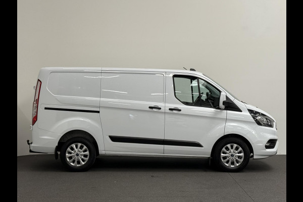 Ford Transit Custom 280 2.0 TDCI L1H1 Trend Automaat Navi DAB Parkeersensoren Airco Camera Carplay Ford Transit Custom 280 2.0 TDCI L1H1 Trend Automaat Navi DAB Parkeersensoren Airco Camera Carplay