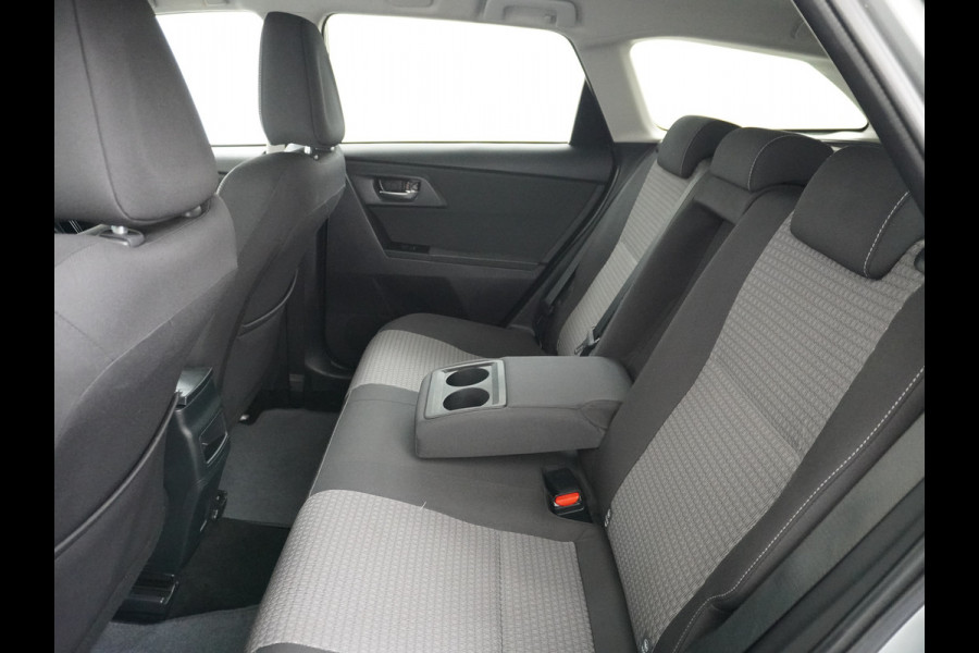 Toyota Auris Touring Sports 1.8I Hybrid 136PK Navi Ecc Camera Trekhaak Cruise Control DAB Keyless Dynamic Go Lane Assist Regen-Lichtsensor Bluetooth Lmv 16" Privacy Glas Isofix Dealeronderhouden Origineel Nederlandse Auto