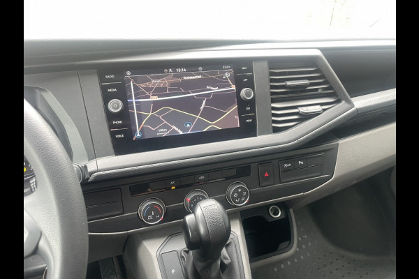 Volkswagen Transporter 2.0 TDI 150PK DSG Dierenambulance