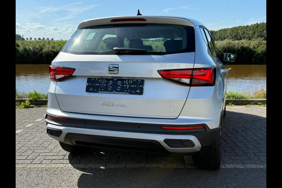 Seat Ateca 1.5 TSI Style Business Intense / trekhaak / navi / 1e eigenaar