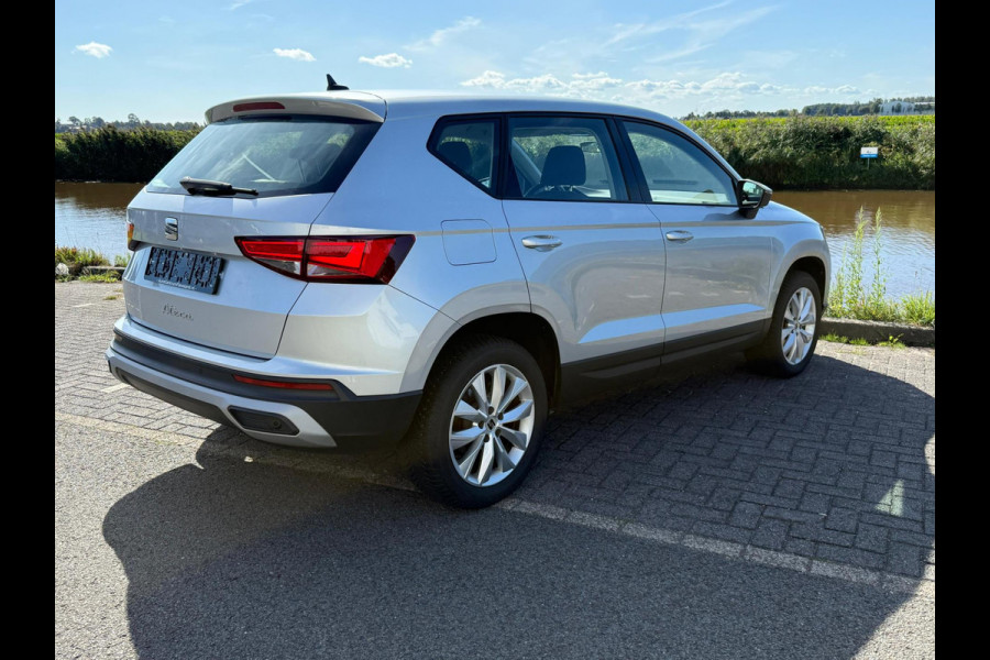 Seat Ateca 1.5 TSI Style Business Intense / trekhaak / navi / 1e eigenaar