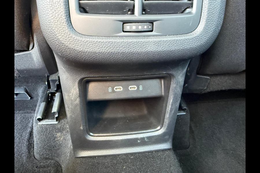 Seat Ateca 1.5 TSI Style Business Intense / trekhaak / navi / 1e eigenaar