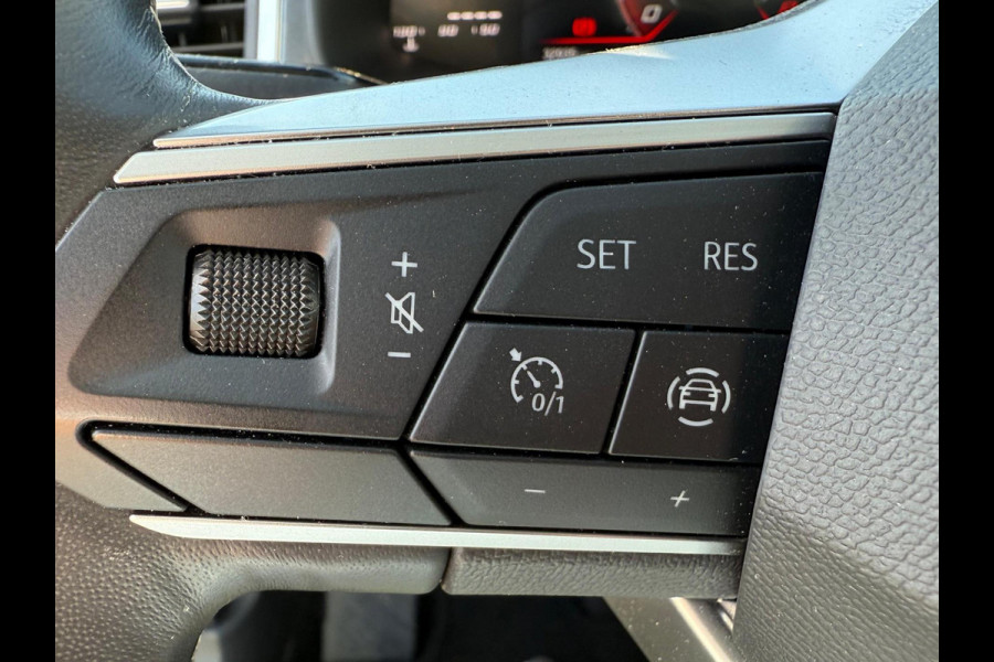 Seat Ateca 1.5 TSI Style Business Intense / trekhaak / navi / 1e eigenaar