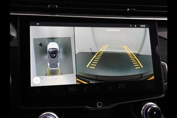 Lynk & Co 01 1.5T PHEV AUT-7 261pk Pano-Schuif-K-dak 20" 360°Camera Apple Carplay Android Auto Adap.-Cruise Navi Pdc Ecc Keyless Led Plug-In  Elek.Memory.Verwarmde.Stoel(en) File assistent Dodehoek detector Elek. Bedienbare Achterklep Rijstrooksensor Wifi Verkeersbord detectie 425Nm koppel 3,6kw laadvermogen Euro 6 Hybride Benzine / Elektrisch rijden 1.800kg trekvermogen