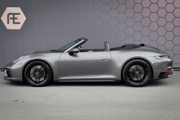 Porsche 911 Cabrio 3.0 Carrera 4 GTS | NP 255.996,- | ACHTERASBESTURING | ADAPTIVE SPORTSTOELLEN PLUS | DECOR MAT CARBON | LICHT DESIGN PACK