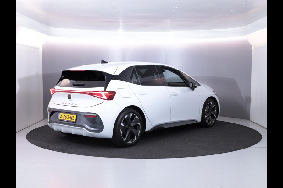 CUPRA Born Adrenaline 62 kWh 230 pk | Navigatie | Parkeersensoren (Park assist) | Rondomzicht camera | LED koplampen | Stoelverwarming | BEATS audio system |