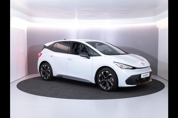 CUPRA Born Adrenaline 62 kWh 230 pk | Navigatie | Parkeersensoren (Park assist) | Rondomzicht camera | LED koplampen | Stoelverwarming | BEATS audio system |