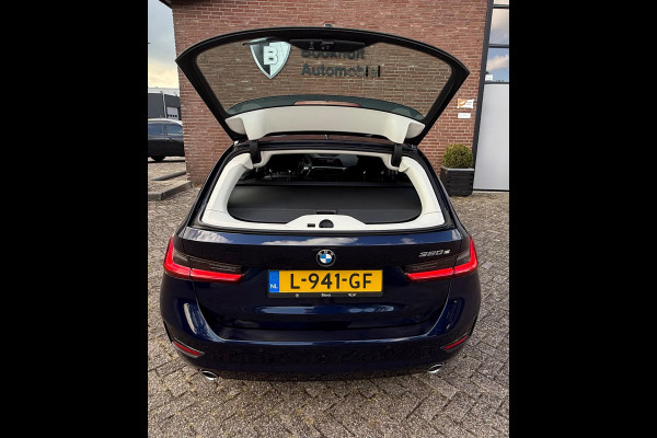 BMW 3 Serie Touring 320e Individual, Laser, Bus. Ed. Plus (NL-auto NAP)