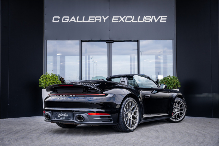 Porsche 911 992 Cabrio 3.0 Carrera 4 S - Sport Chrono l Sport Design l Dealer onderhouden