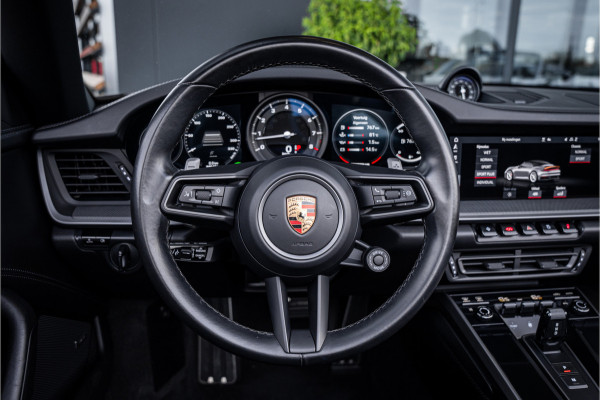 Porsche 911 992 Cabrio 3.0 Carrera 4 S - Sport Chrono l Sport Design l Dealer onderhouden