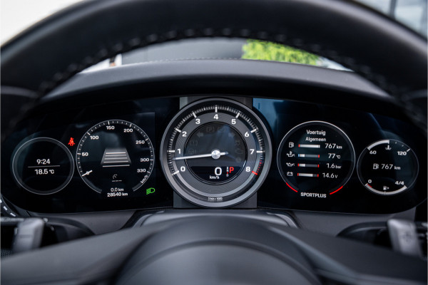 Porsche 911 992 Cabrio 3.0 Carrera 4 S - Sport Chrono l Sport Design l Dealer onderhouden