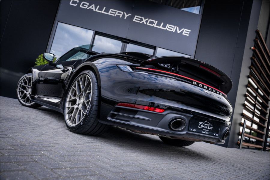 Porsche 911 992 Cabrio 3.0 Carrera 4 S - Sport Chrono l Sport Design l Dealer onderhouden
