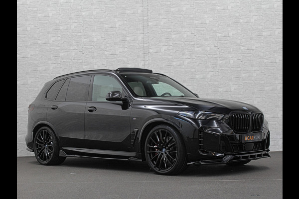 BMW X5 50e M-Sport Pro Performance | 360 View | Massage & Ventilatie | ACC | Individual Leder | Pano | Head-Up | 22'' | Stoelverwarming V+A | Laser-LED | 2x Memory | Keyless-Entry | Trekhaak | Comfortstoelen | Beker Koeling+Verwarming | Stuurverwarming | Zonwering | Carplay | Draadloos Laden |