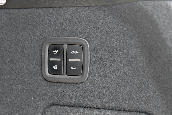 Porsche Cayenne 3.0 V6. Pano, Luchtv, Softclose, ACC, 360, Memory, Dodeh, Bose, Sfeer, Trekhaak, Leder!