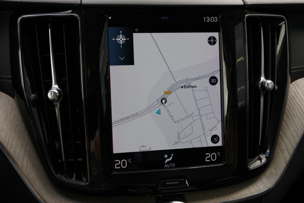 Volvo XC60 2.0 T8 Plug-in Hybrid AWD Inscription 390 PK, Panoramadak, 360 Camera, Leder