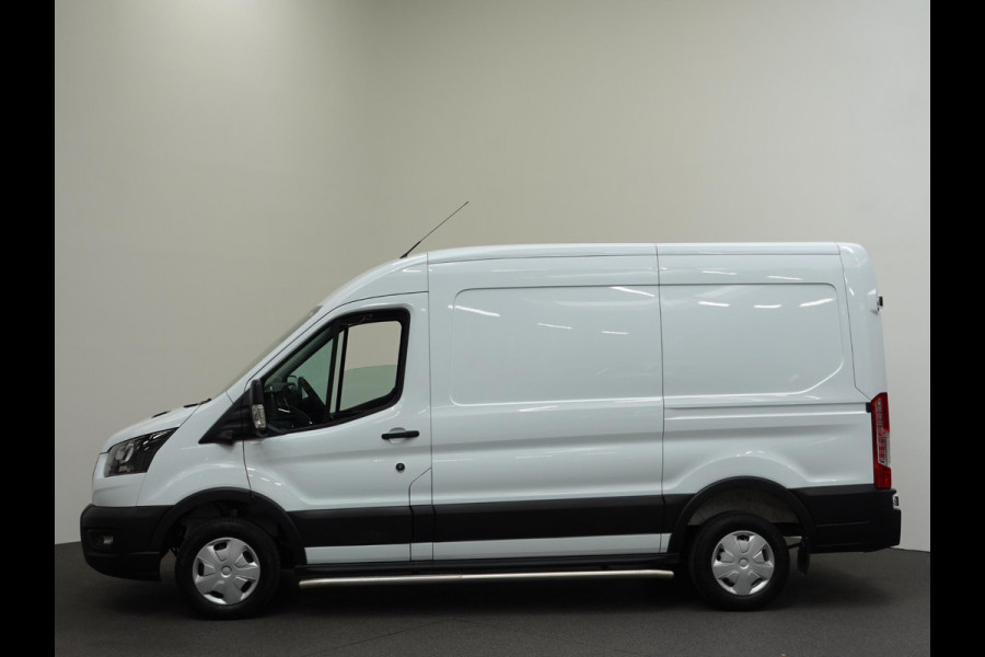 Ford Transit 105pk 2.0 L2H2 Trend Airco Trekhaak Navi Cruise Airco Navi Cruise Control Trekhaak