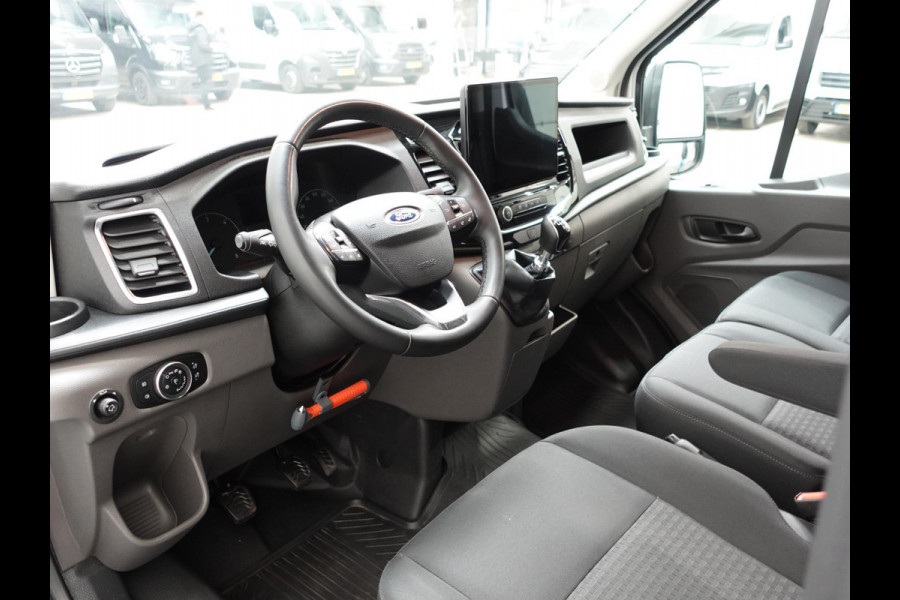 Ford Transit 105pk 2.0 L2H2 Trend Airco Trekhaak Navi Cruise Airco Navi Cruise Control Trekhaak