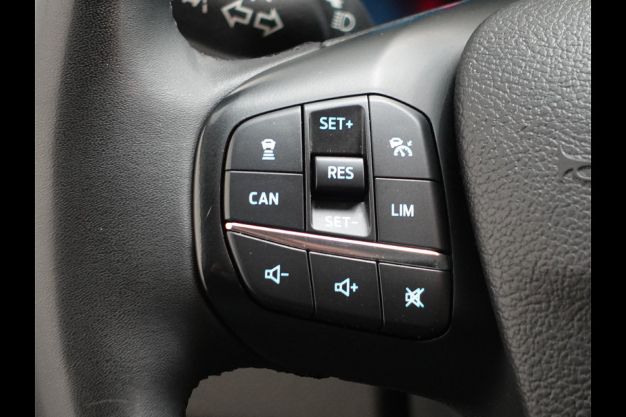 Ford Transit 105pk 2.0 L2H2 Trend Airco Trekhaak Navi Cruise Airco Navi Cruise Control Trekhaak