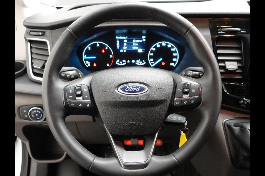 Ford Transit 105pk 2.0 L2H2 Trend Airco Trekhaak Navi Cruise Airco Navi Cruise Control Trekhaak