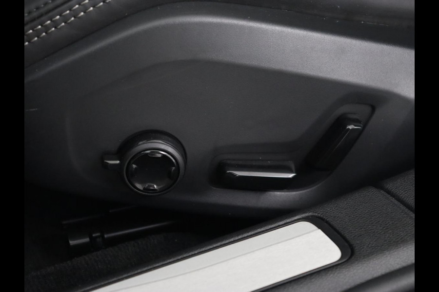 Volvo V60 2.0 T8 Recharge AWD R-Design | Panoramadak | Stoelventilatie | Harman/Kardon | Leder | Carplay | Camera | Memory | Stoelverwarming | Navigatie | PHEV | Plug In
