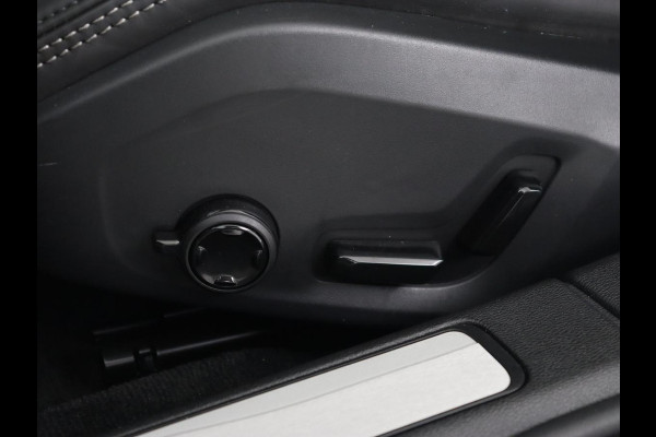 Volvo V60 2.0 T8 Recharge AWD R-Design | Panoramadak | Stoelventilatie | Harman/Kardon | Leder | Carplay | Camera | Memory | Stoelverwarming | Navigatie | PHEV | Plug In