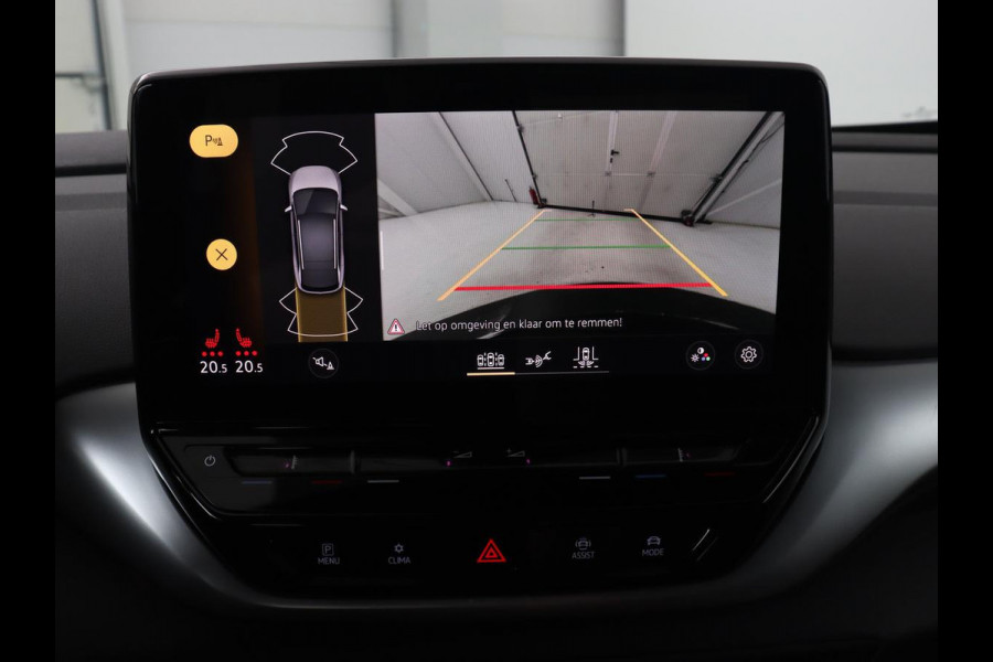 Volkswagen ID.4 Life 77 kWh | Trekhaak | Stoel & stuurverwarming | Camera | Adaptive cruise | Carplay | Navigatie | Parkeerhulp | Half leder