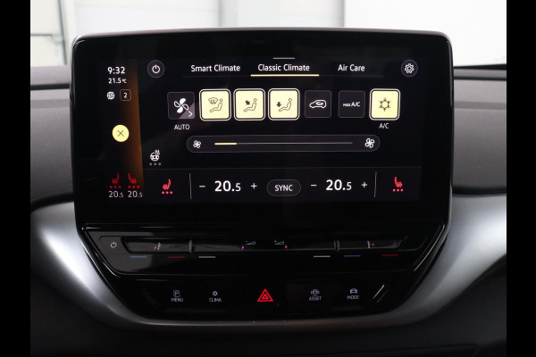 Volkswagen ID.4 Life 77 kWh | Trekhaak | Stoel & stuurverwarming | Camera | Adaptive cruise | Carplay | Navigatie | Parkeerhulp | Half leder