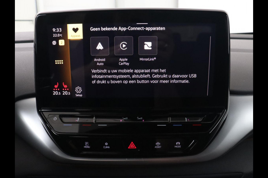 Volkswagen ID.4 Life 77 kWh | Trekhaak | Stoel & stuurverwarming | Camera | Adaptive cruise | Carplay | Navigatie | Parkeerhulp | Half leder
